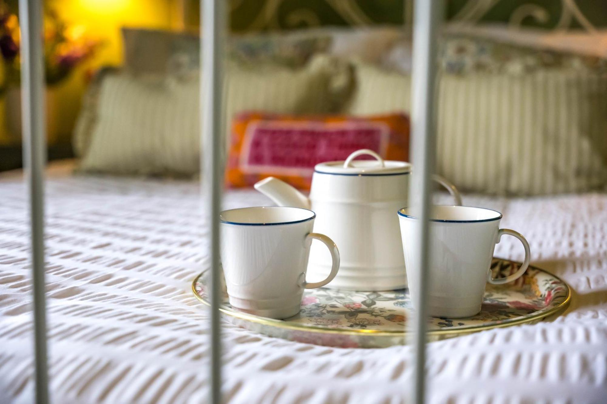 Large Country Cottage, Sleeps 8 - Spa Facilities, Garden Bar, Catering Services, Free Parking, Nature Reserve, Hen Parties Scunthorpe Bagian luar foto