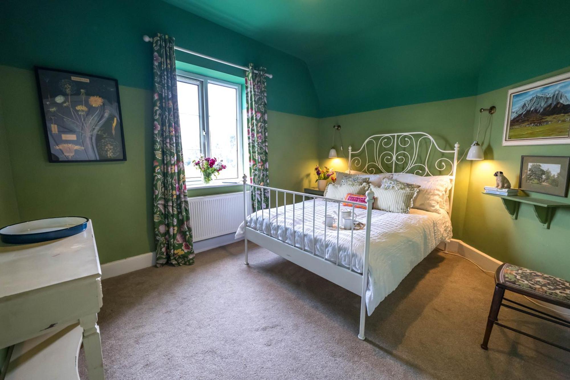 Large Country Cottage, Sleeps 8 - Spa Facilities, Garden Bar, Catering Services, Free Parking, Nature Reserve, Hen Parties Scunthorpe Bagian luar foto