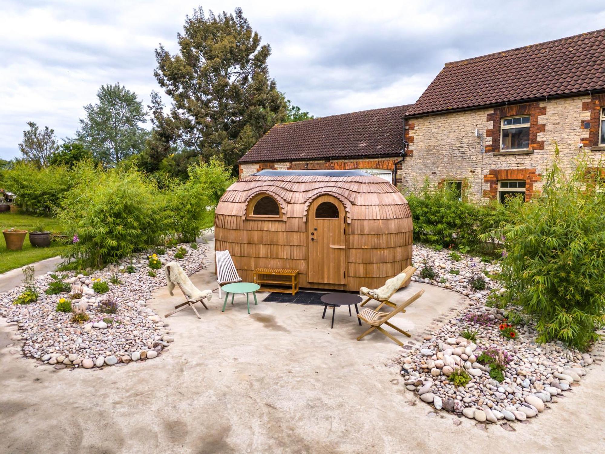 Large Country Cottage, Sleeps 8 - Spa Facilities, Garden Bar, Catering Services, Free Parking, Nature Reserve, Hen Parties Scunthorpe Bagian luar foto