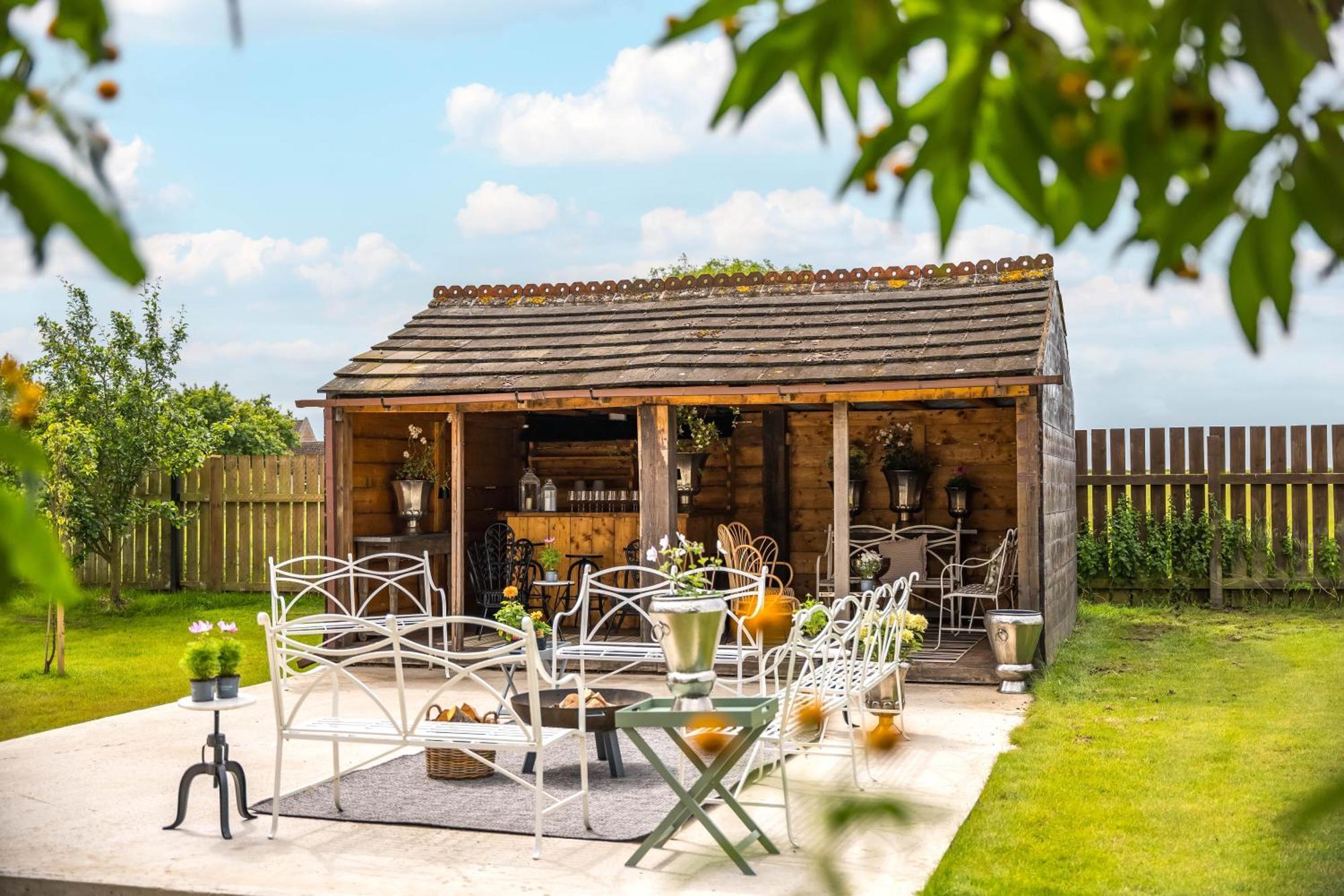 Large Country Cottage, Sleeps 8 - Spa Facilities, Garden Bar, Catering Services, Free Parking, Nature Reserve, Hen Parties Scunthorpe Bagian luar foto