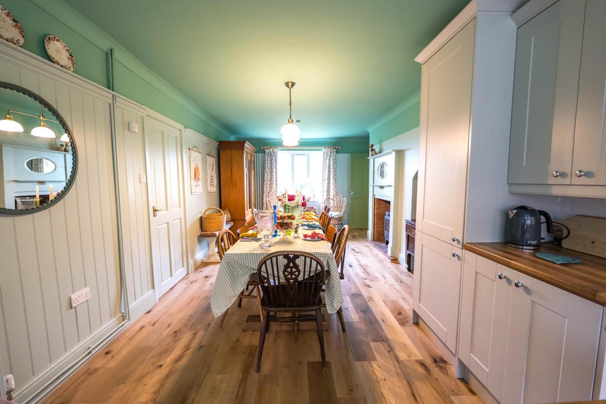 Large Country Cottage, Sleeps 8 - Spa Facilities, Garden Bar, Catering Services, Free Parking, Nature Reserve, Hen Parties Scunthorpe Bagian luar foto