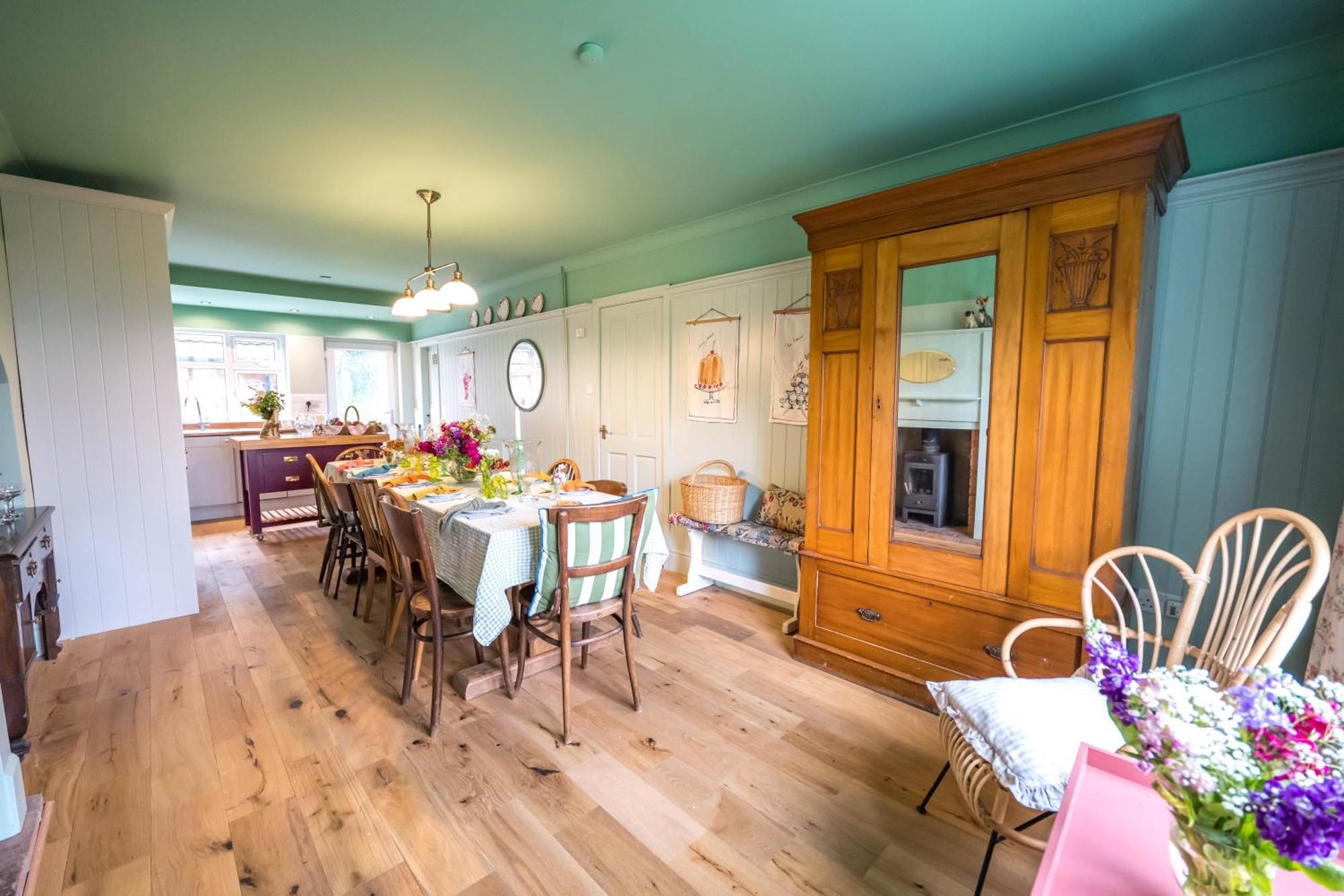 Large Country Cottage, Sleeps 8 - Spa Facilities, Garden Bar, Catering Services, Free Parking, Nature Reserve, Hen Parties Scunthorpe Bagian luar foto