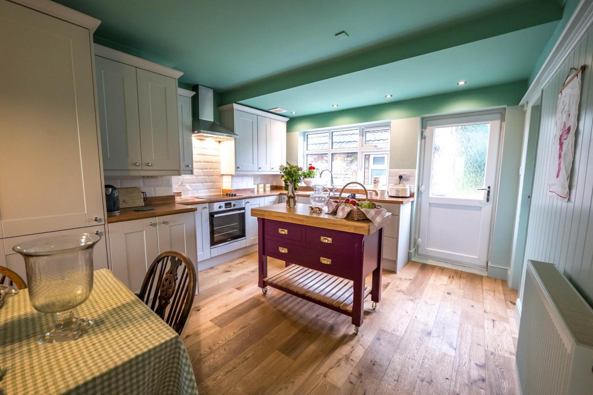 Large Country Cottage, Sleeps 8 - Spa Facilities, Garden Bar, Catering Services, Free Parking, Nature Reserve, Hen Parties Scunthorpe Bagian luar foto